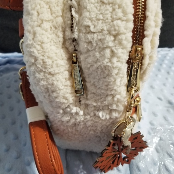 Disney Handbags - Disney Frozen back pack